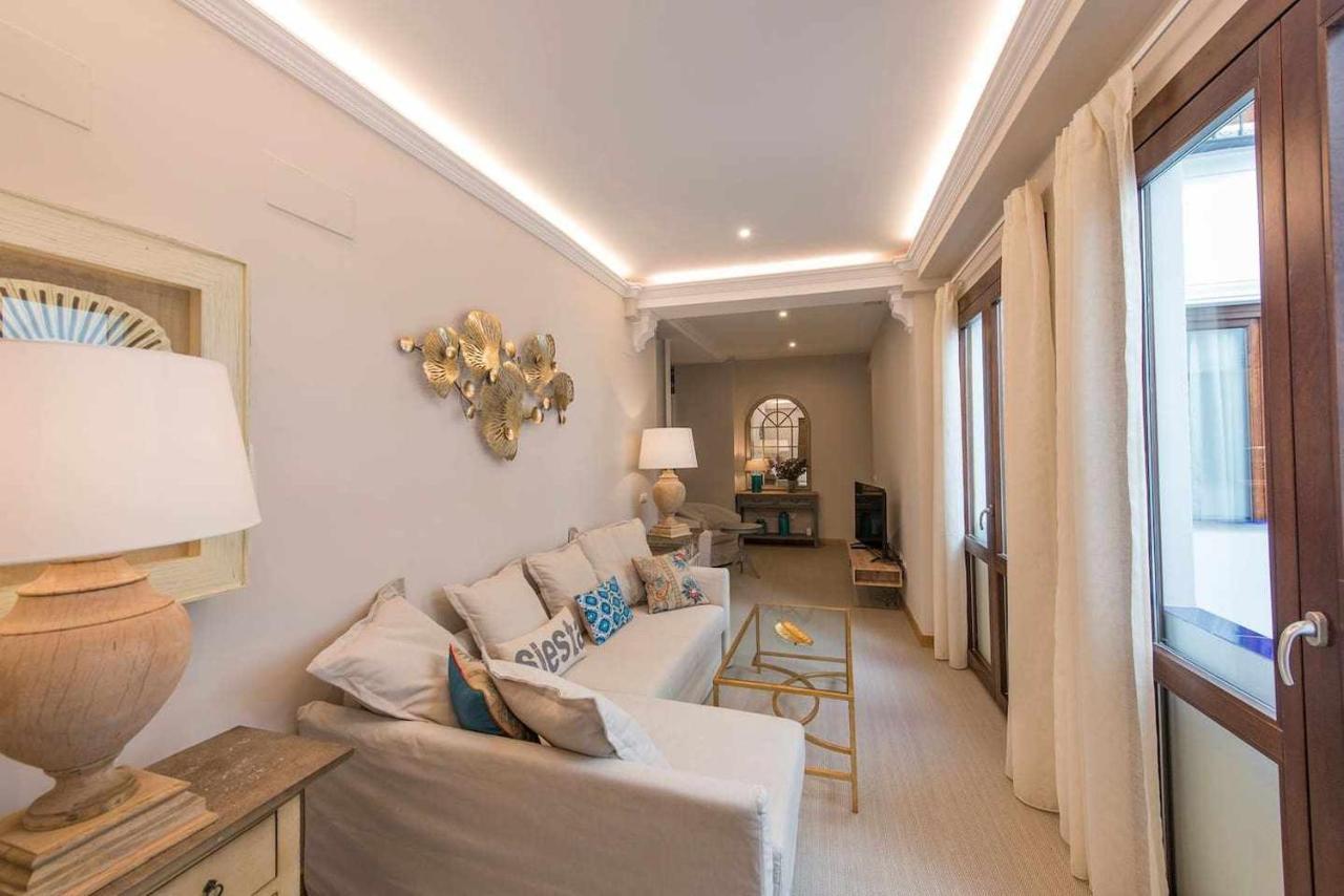 Luxe Carlos Canal Apartment เซบีญา ภายนอก รูปภาพ