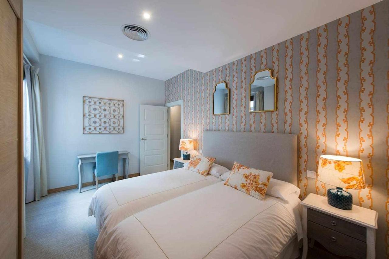 Luxe Carlos Canal เซบีญา ภายนอก รูปภาพ